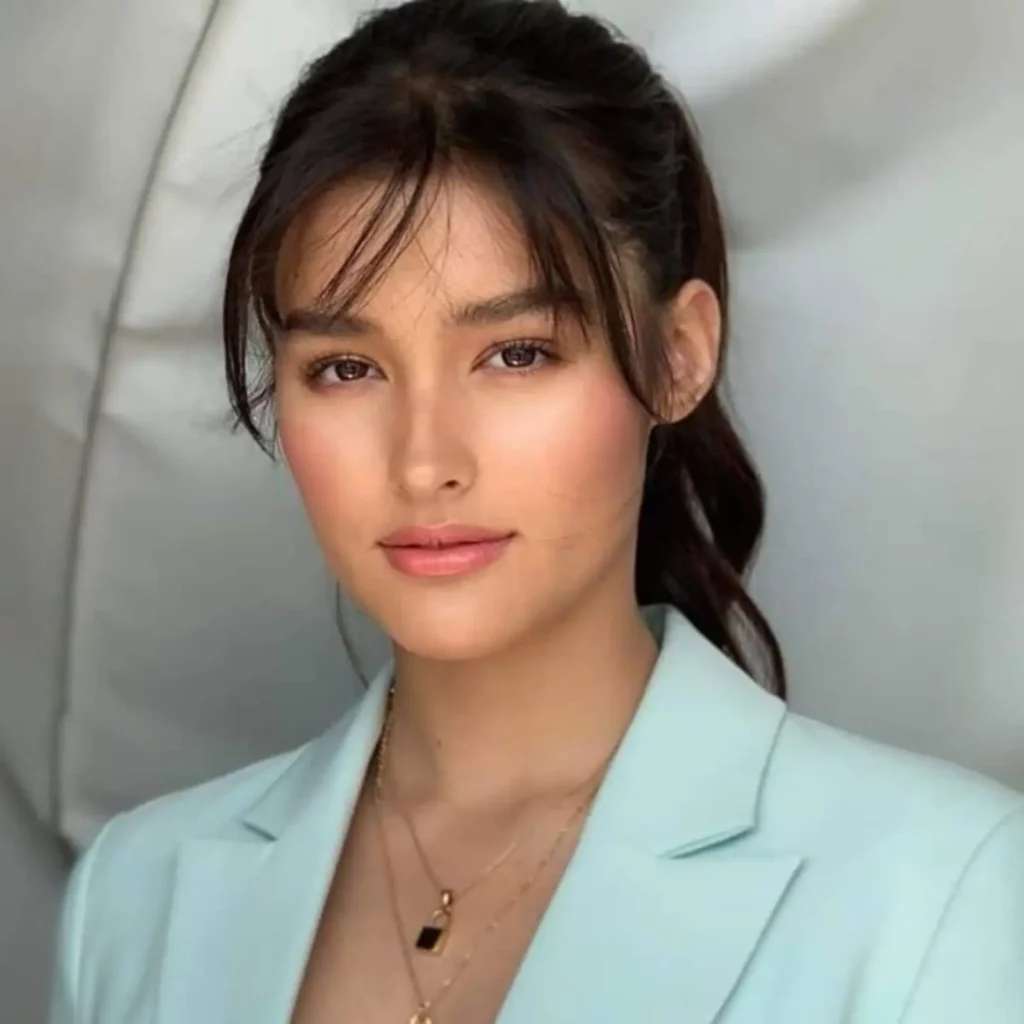 Liza Soberano Biography (Filipino Actress And Model)