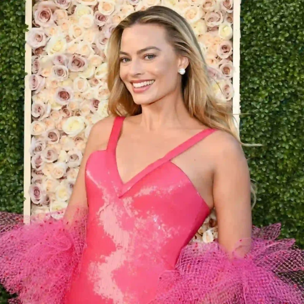Margot Robbie Biography (Australian Actress and Film producer) Age, Boyfriend, Family and More