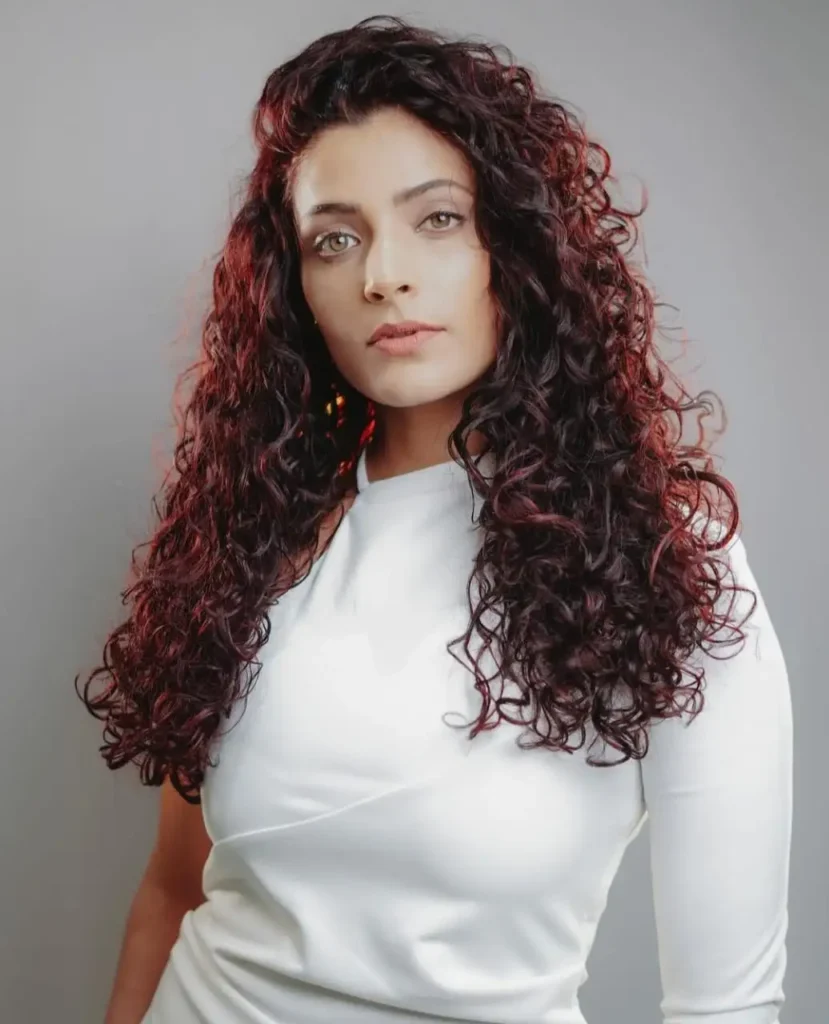 Saiyami Kher Biography (Indian Actress and Athlete)