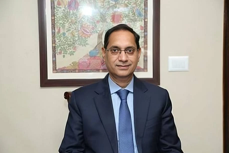 Tuhin Kanta Pandey biography (Chairman of SEBI)