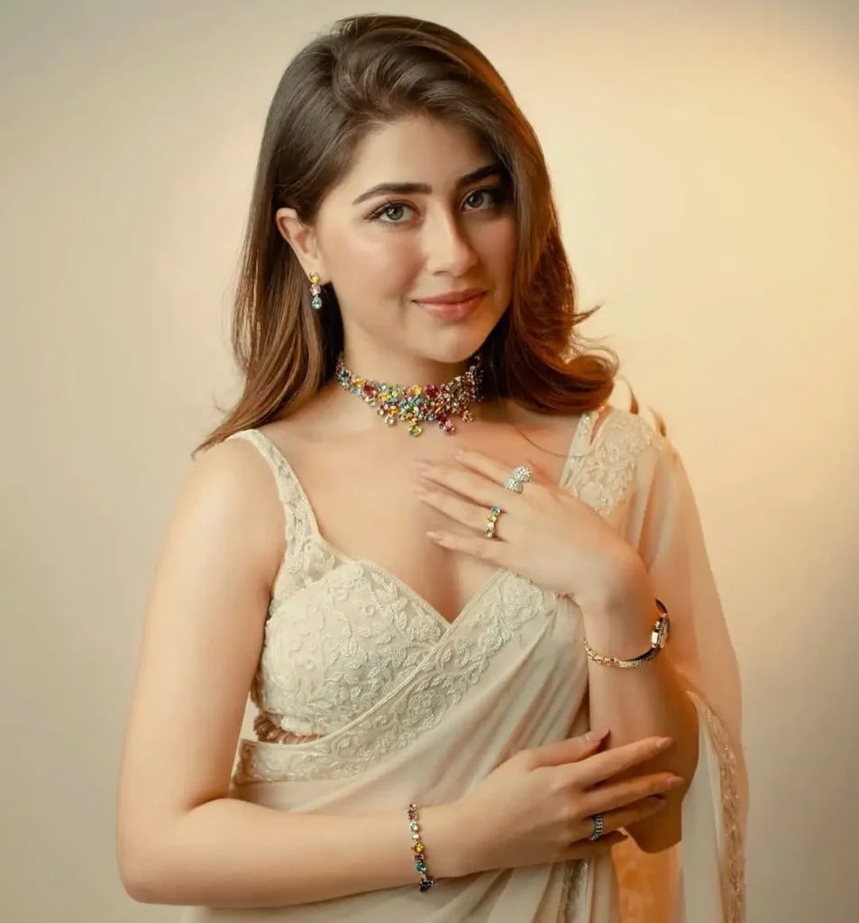 Aditi Bhatia biography (Indian Actress and Model)