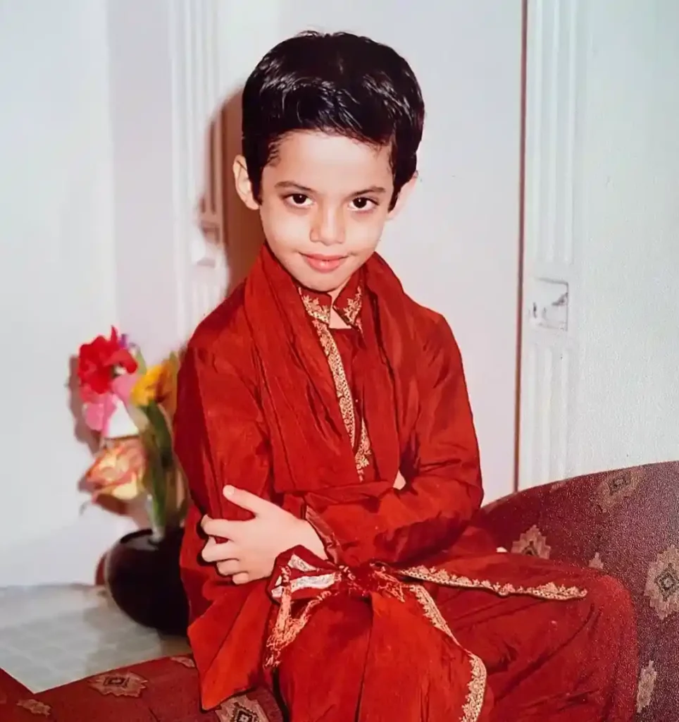 Darsheel Safary biography (Indian Actor)