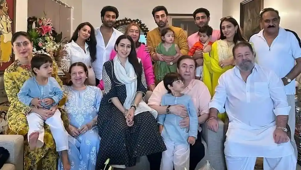 Karisma Kapoor biography (Indian Actress and Model)