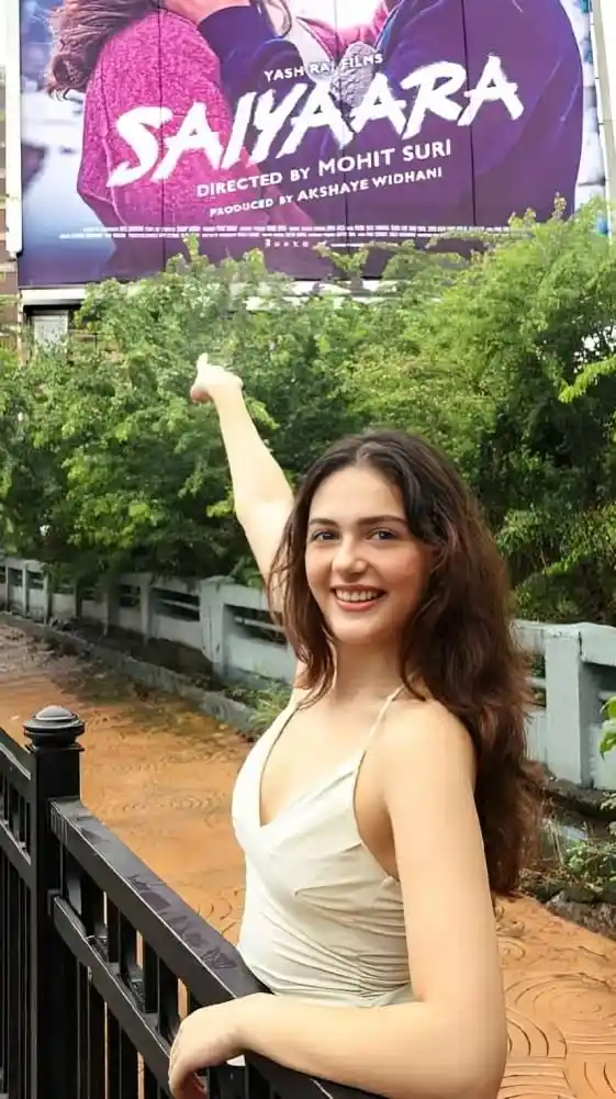Aneet Padda biography (Indian Actress and Model)