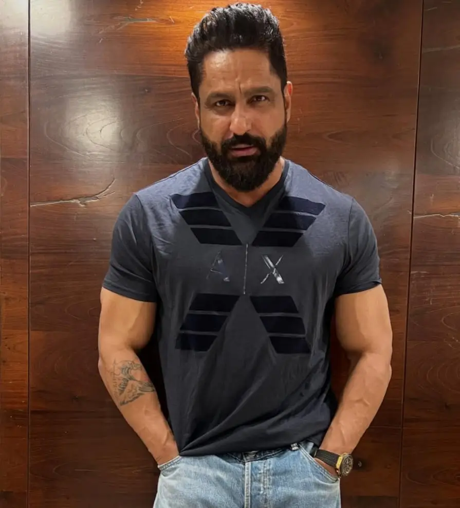 Parag Tyagi biography (Indian Actor)