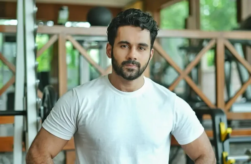 Abhishek Bajaj biography (Indian Actor)