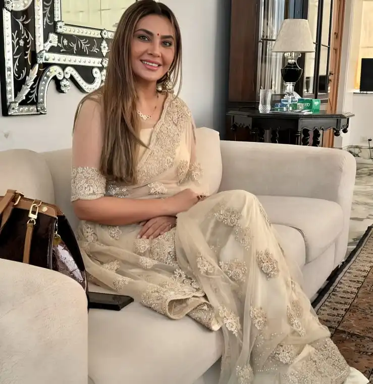 Sandeepa Virk biography (Indian Actress and Entrepreneur)