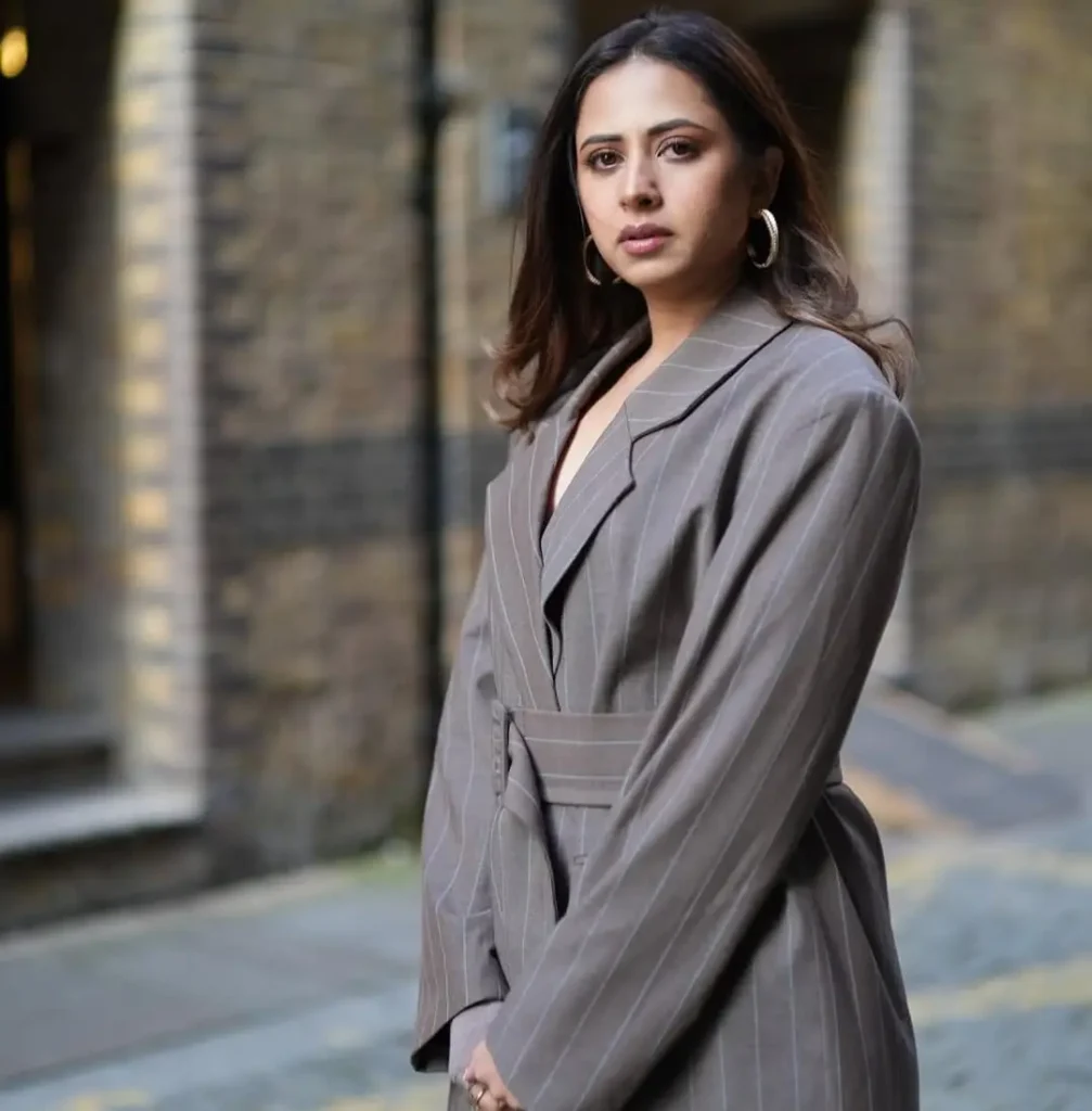 Sargun Mehta biography (Indian Actress and Model)