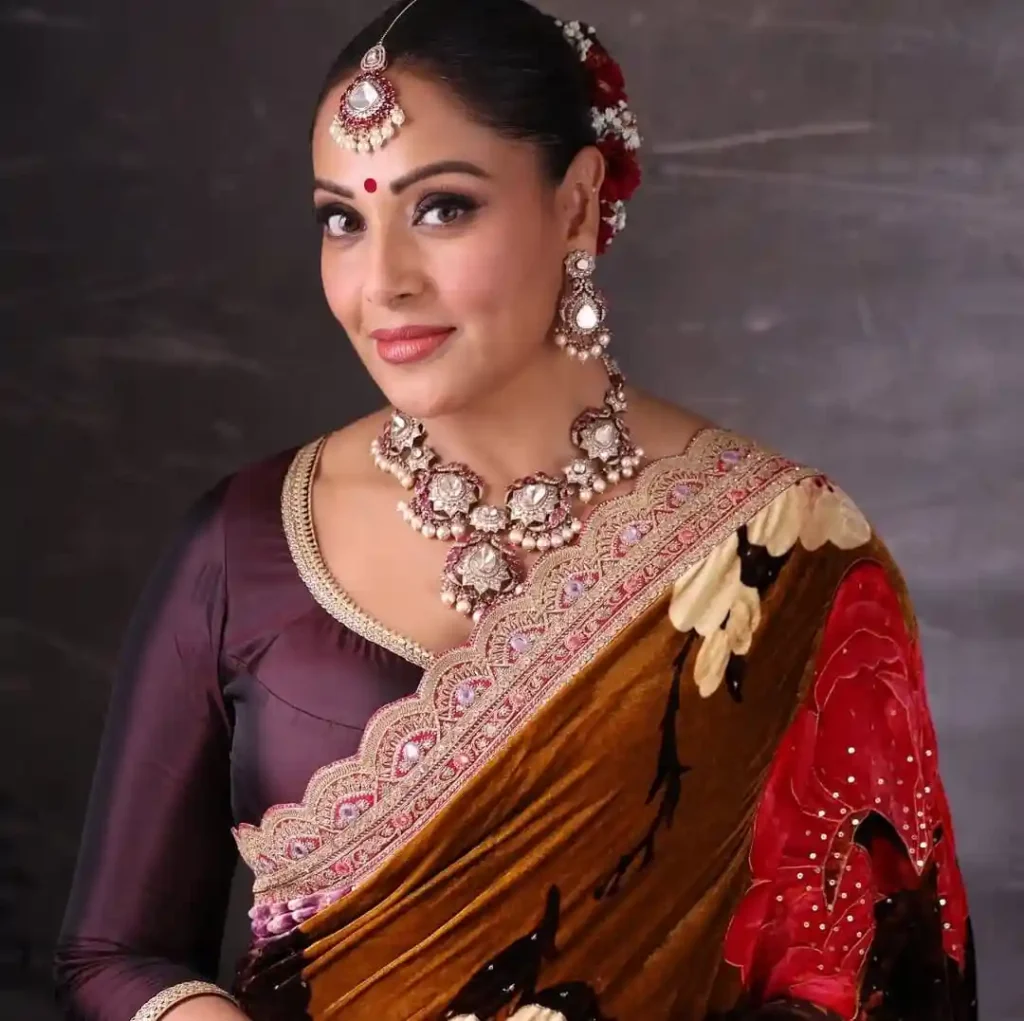 Bipasha Basu biography (Indian Actress and Model)