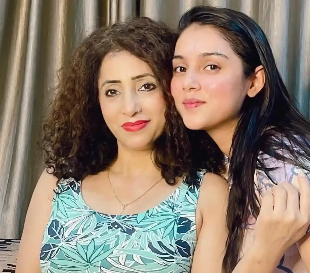 Mallika Singh biography (Indian Actress)